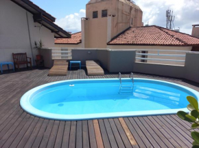 Apto 1 dormitório com piscina.
